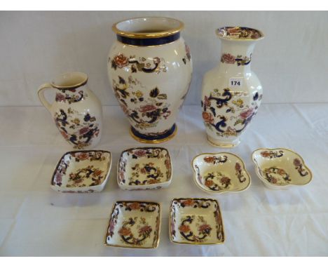 Masons blue Mandalay vases, trinket dishes (9) 