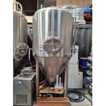 2000 Litre Stainless Steel Fermentation Vessel with 60 Degree Cone and Top and Bottom Cooling