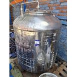750 Litre Grundy Transport Tank, Dish Bottom, Single Skin, Safety Valve, 2 Bar Pressure Setting.