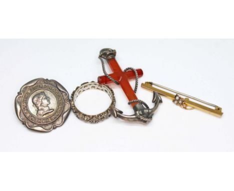 A mixed lot comprising a seed pearl set brooch marked '9ct' wt. 1.20g, a hallmarked silver amateur hurdles medal, an eternity
