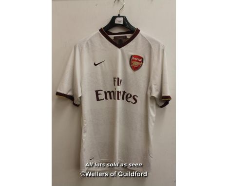 *ARSENAL FOOTBALL SHIRT 2007/08 LARGE AWAY WHITE HERBERT CHAPMAN (LOT SUBJECT TO VAT) [LQD114]