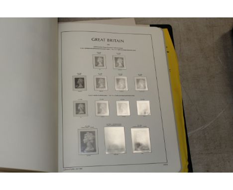 Four Great Britain Kabe stamps albums, 1971-2006, MNH mostly complete, light on margins