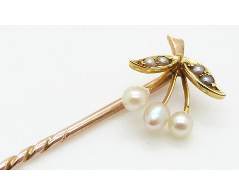A 9ct gold stick pin set with pearls and seed pearls, 1g&nbsp;