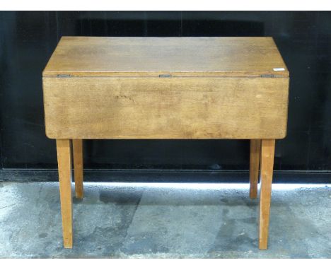 Light oak drop leaf Pembroke table, L89, max width 100cm, H75cm