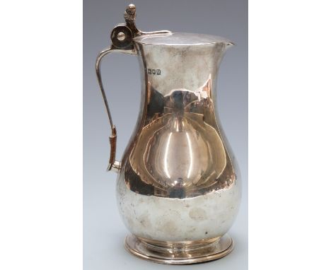 Edward VII Arts and Crafts style water pitcher or claret jug with acorn thumb piece to lid, London 1907 maker Thomas Bradbury