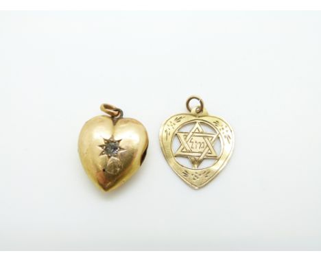Edwardian 15ct gold heart pendant (1.4g) and another similar