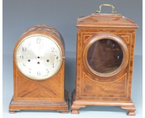 Two wooden mantel clock cases, tallest 40cm, both raised on bracket feet&nbsp;