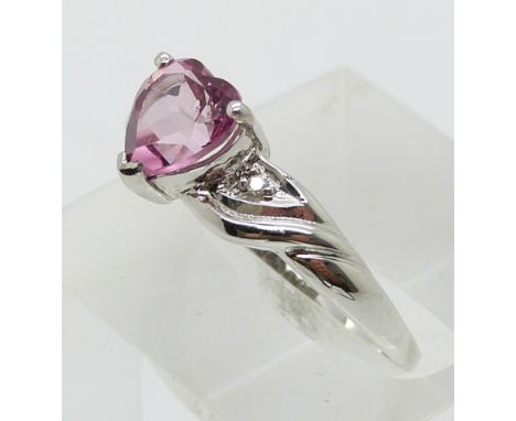 A 9ct gold white gold ring set with heart cut pink topaz and diamonds (size P)