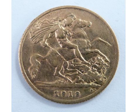 George V 1913 gold half sovereign in deluxe case