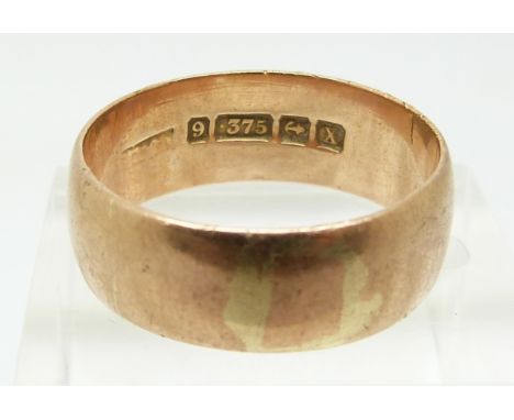 A 9ct rose gold wedding ring / band, Birmingham 1925, 4.7g (size Q)