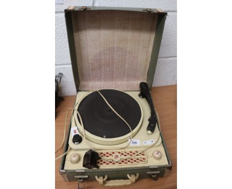 Portable vintage record player by Regentone 