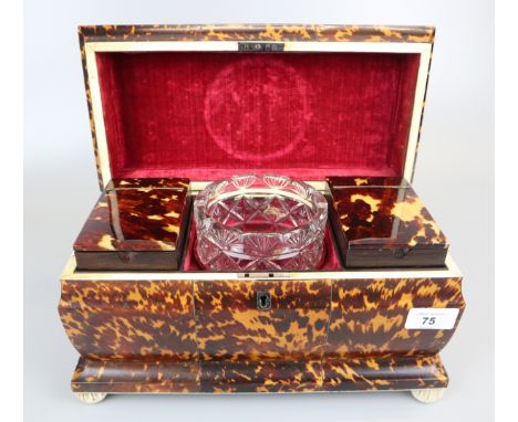 Fine early 19thC tortoiseshell tea caddy, fully fitted.