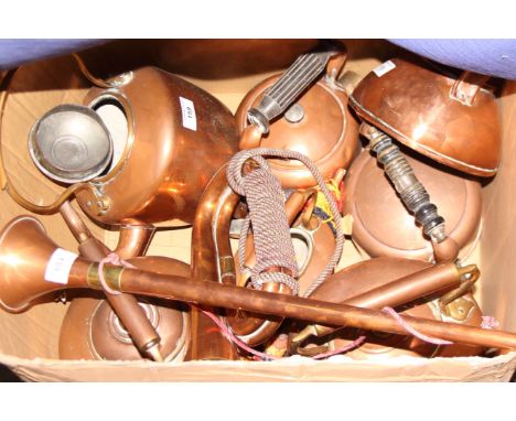 Victorian and later copper kettles, various, a brass and copper hunting horn and other metal ware