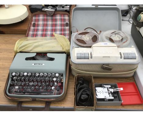 VARIOUS VINTAGE ITEMS TO INCLUDE A GRUNDIG TK14 REEL TO REEL TAPE PLAYER, AND A LETTERA 22 CASED TYPE WRITER ETC 