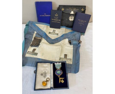 Masonic items to include: silver gilt and enamel Birmingham 1940 The Vale of White Horse Lodge medal 1939-40 No 1770, Masonic