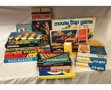 Collection of board games and jig-maps to include Scrabble, Mouse Trap, Spirograph, A Berwick Game 'Manipulation', 'Farming' 