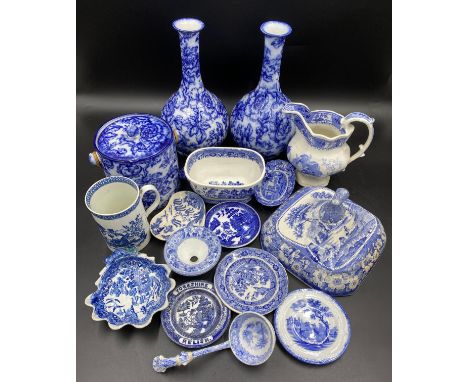 A mixed selection of 19th and 20thC blue and white ceramics to include a pair of Losol Ware vases 'Cavendish' pattern 27cm h,