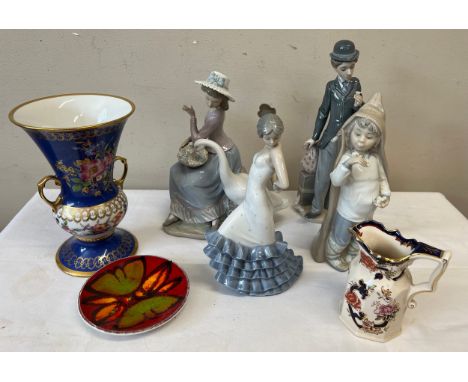 Boxed lot of pots to include 4 x Lladro, Poole &amp; Masons.