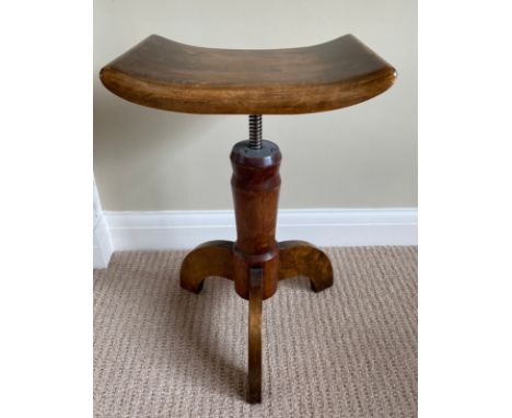 An extending mahogany piano stool with curved seat to top. 57 h x 36.5 w at top.Condition ReportMinor signs of wear.