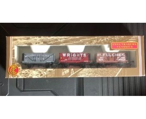 Bachmann coal trader classics east anglia 00 gauge wagon set &amp; 3 unboxed wagons