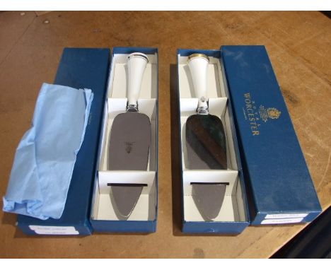 2 Royal Worcester Cake Servers  Viceroy Gold , Silver Jubilee