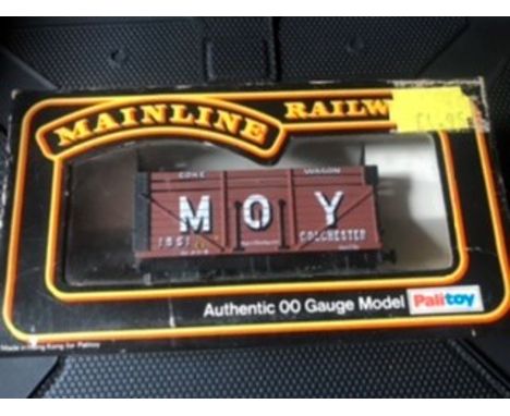 4 Bachmann , Airfix &amp; Mainline 00 gauge trucks