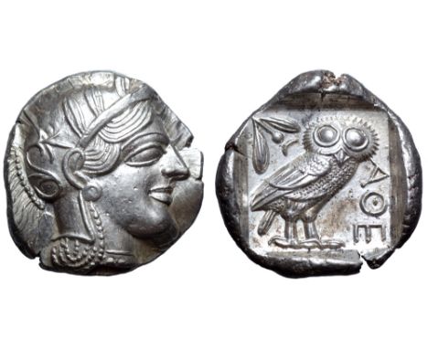 Attica, Athens AR Tetradrachm. Circa 454-404 BC. Head of Athena right, wearing earring, necklace, and crested Attic helmet de