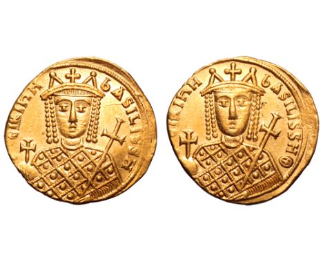 Irene AV Solidus. Constantinople, AD 797-802. EIPINH bASILISSH, crowned facing bust of Irene, wearing loros, holding globus c