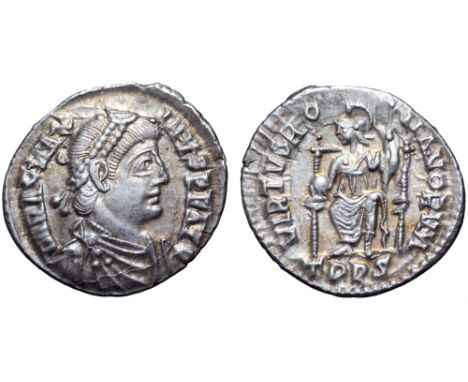 Magnus Maximus AR Siliqua. Treveri, AD 383-388. D N MAG MAXIMVS P F AVG, pearl-diademed, draped and cuirassed bust right / VI