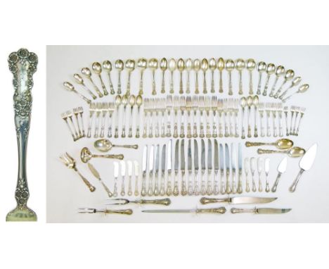 American silver canteen of Buttercup pattern cutlery by Gorham, circa 1900 comprising: eight each of table knives, table fork