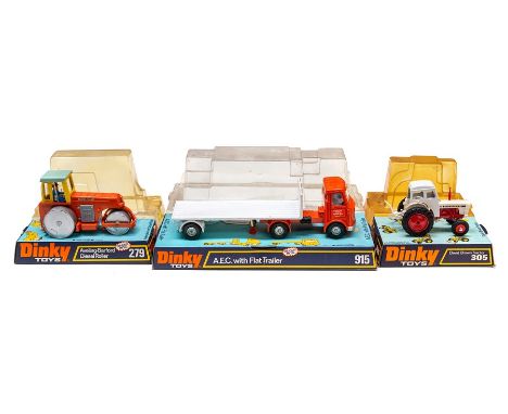 Dinky: Three boxed Dinky Toys vehicles to comprise: Aveling-Barford Diesel Roller 279, David Brown Tractor 305 and A.E.C. wit