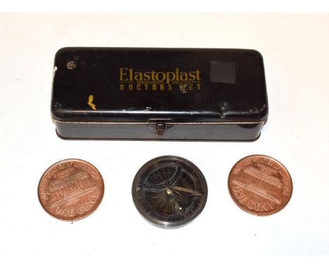 A pocket compass with sundial; together with two large 1972 US One Cent medallions and an Elastoplast Doctors set tin (4)