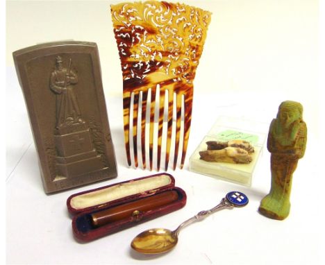 ASSORTED COLLECTABLES  comprising an R.M.S. Omrah souvenir silver spoon (Birmingham, 1910); a Swiss commemorative cast metal 