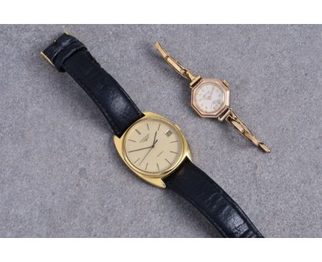 A mid-century ladies 9ct gold cased Accurist wrist watch, hallmarked Edinburgh 1949, manual wind, signed 15J movement, 15mm. 