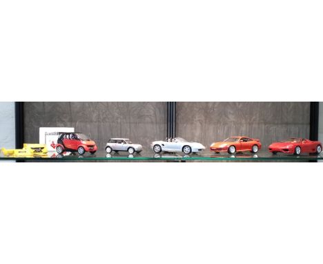 Large scale diecast cars including Maisto 1/18 Smart, U.T Porsche Boxter, Burago Porsche 911, Hot Wheels Ferrari and a Silver