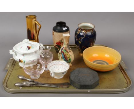 A tray lot of collectable ceramics and glass, Shelley bowl, boxed Minton pin dish, Worcester vase decorated with a peacock, R