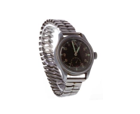 GENTLEMAN'S TIMOR MILITARY WRIST WATCH,the round black dial with Arabic hour markers and broad arrow, outer railroad and lume