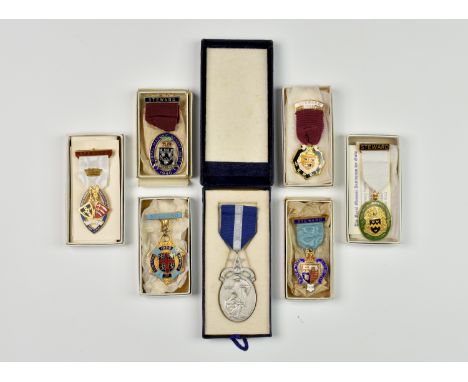 A collection of Masonic jewels, comprising a boxed 'Aegros Sanat Humanitas' Freemason Hospital jewel medal; a boxed silver gi