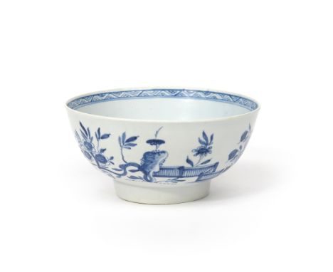 A Worcester blue and white Scratch Cross bowl  c.1755, painted with the Zig Zag Fence pattern to the exterior, the interior r