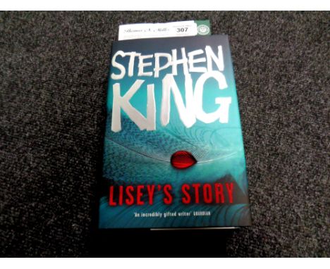 Stephen King : Lisey's Story, UK hardcover first edition, signed by King. 