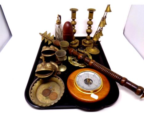A tray containing assorted brass ware to include candlesticks, horse brass and barometer mounted on a leather strap, pair of 