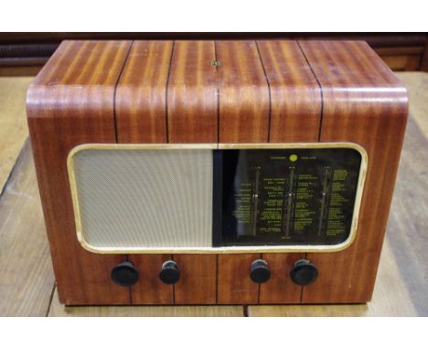 A pye type 18A vintage radio serial number 0520546