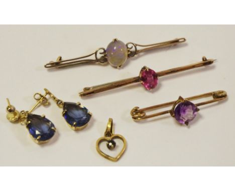 A 9ct gold bar brooch set with an opal; two 9ct gold bar brooches set with coloured stones; a pair of 9ct gold drop earrings 