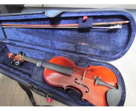 A Maidstone by Murdoch &amp; Murdoch student's violin, cased with bow