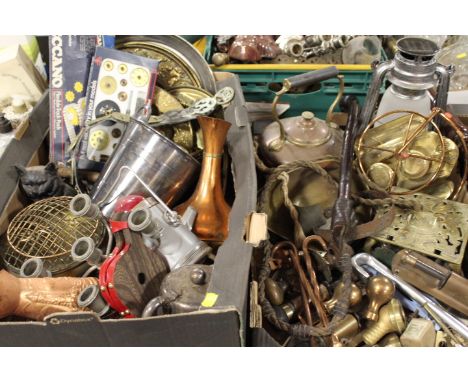 TWO TRAYS OF ASSORTED VINTAGE WARE AND COLLECTABLES 