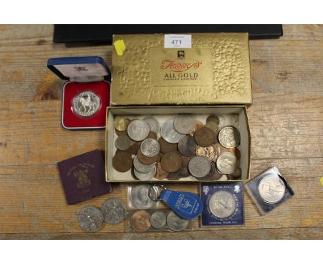 A BOX OF ANTIQUE AND VINTAGE COINAGE