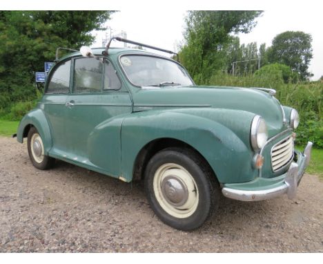 A GREEN 1971 MORRIS MINOR 1000 HISTORIC VEHICLE 'RMW 19K', petrol, 1098cc, single key, V5C log book stating acquired on 09/06