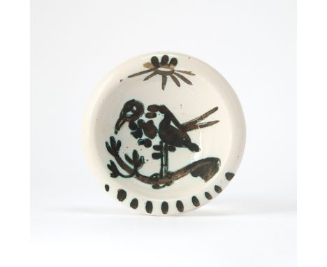 OISEAU AU SOLEIL (ALAIN RAMIÉ 174)Painted and partially glazed white ceramic dish, 1952, from the edition of 500, incised Edi
