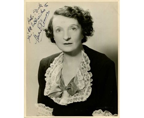 O´CONNOR UNA: (1880-1959) Irish-born American character actress, remembered for her portrayal of Bess in The Adventures of Ro