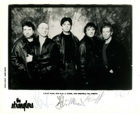 STRANGLERS THE: Signed 10 x 8 photograph by all five members of the English rock band The Stranglers individually, being a 19